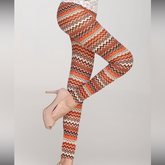 Fall zigzag design soft leggings - Picture 1 of 4